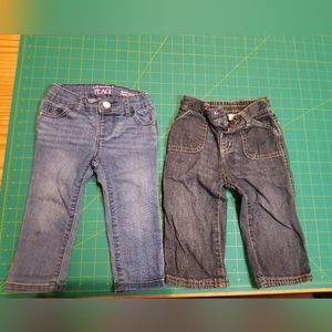 5/$20 Bundle Children's Place and Old Navy 2 pairs jeans size 2-18 months